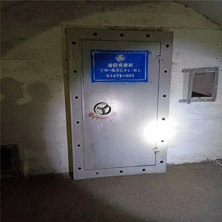 防爆门